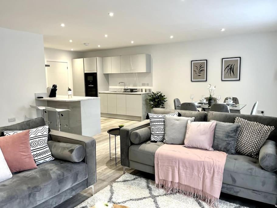 Luxury 3 Bed House W Parking & Garden! 1 Villa Bournemouth Luaran gambar